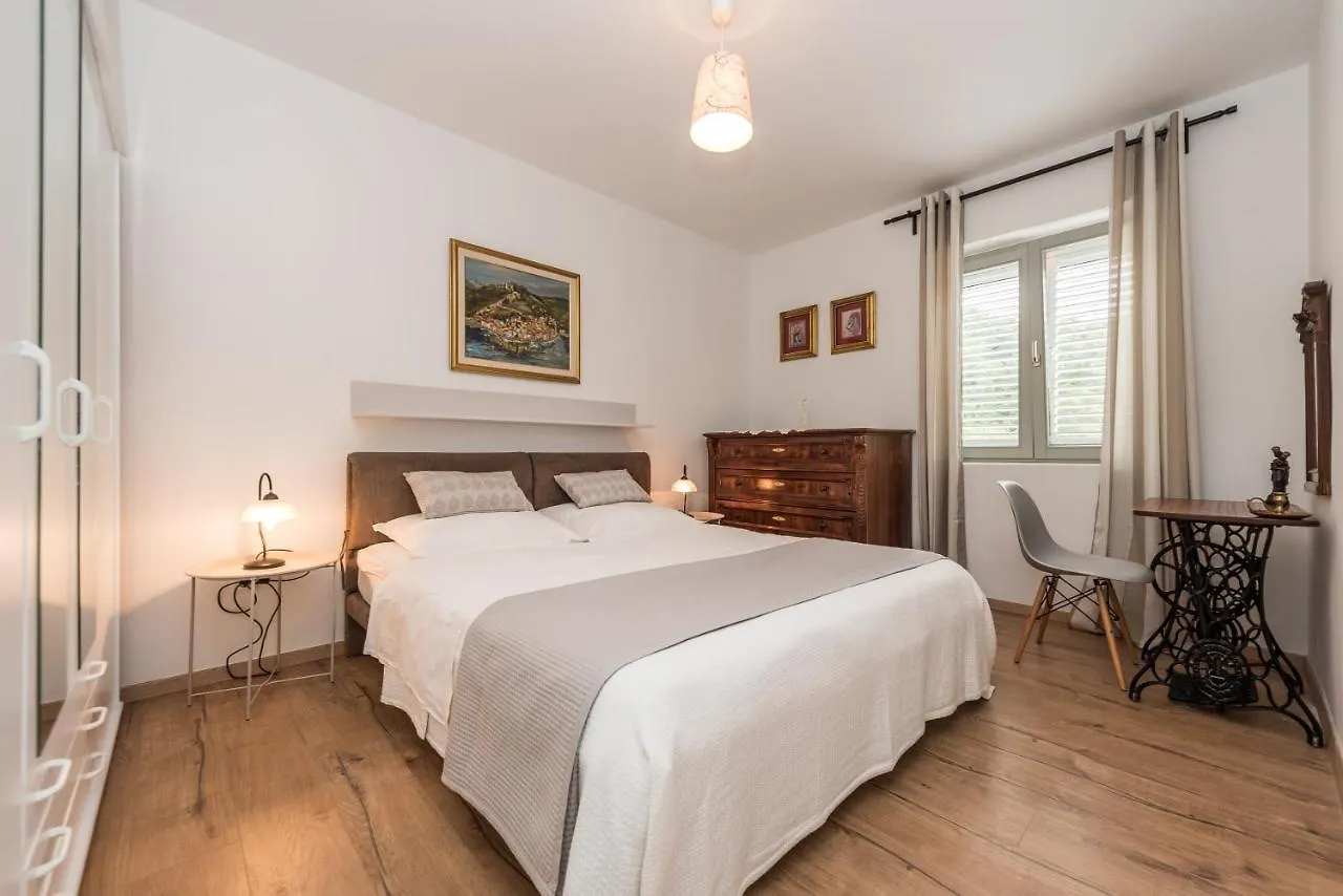 Villa Calendula Novigrad   Novigrad (Dalmatia)