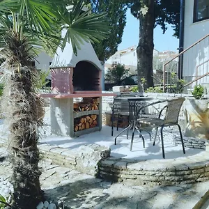 https://apartment-jancic.in-istria.net